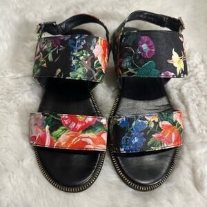 FOREVER 21 Floral Sandals